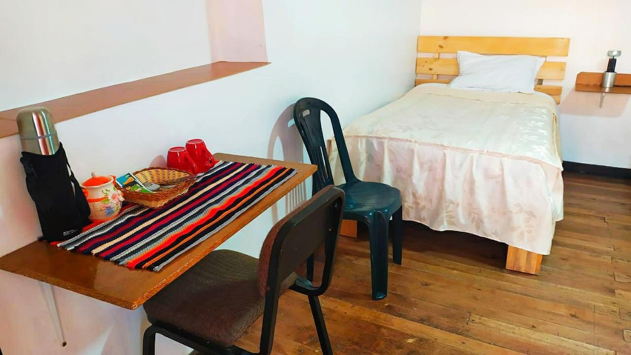 Anais y Nicolas Hostel Cusco Eksteriør billede