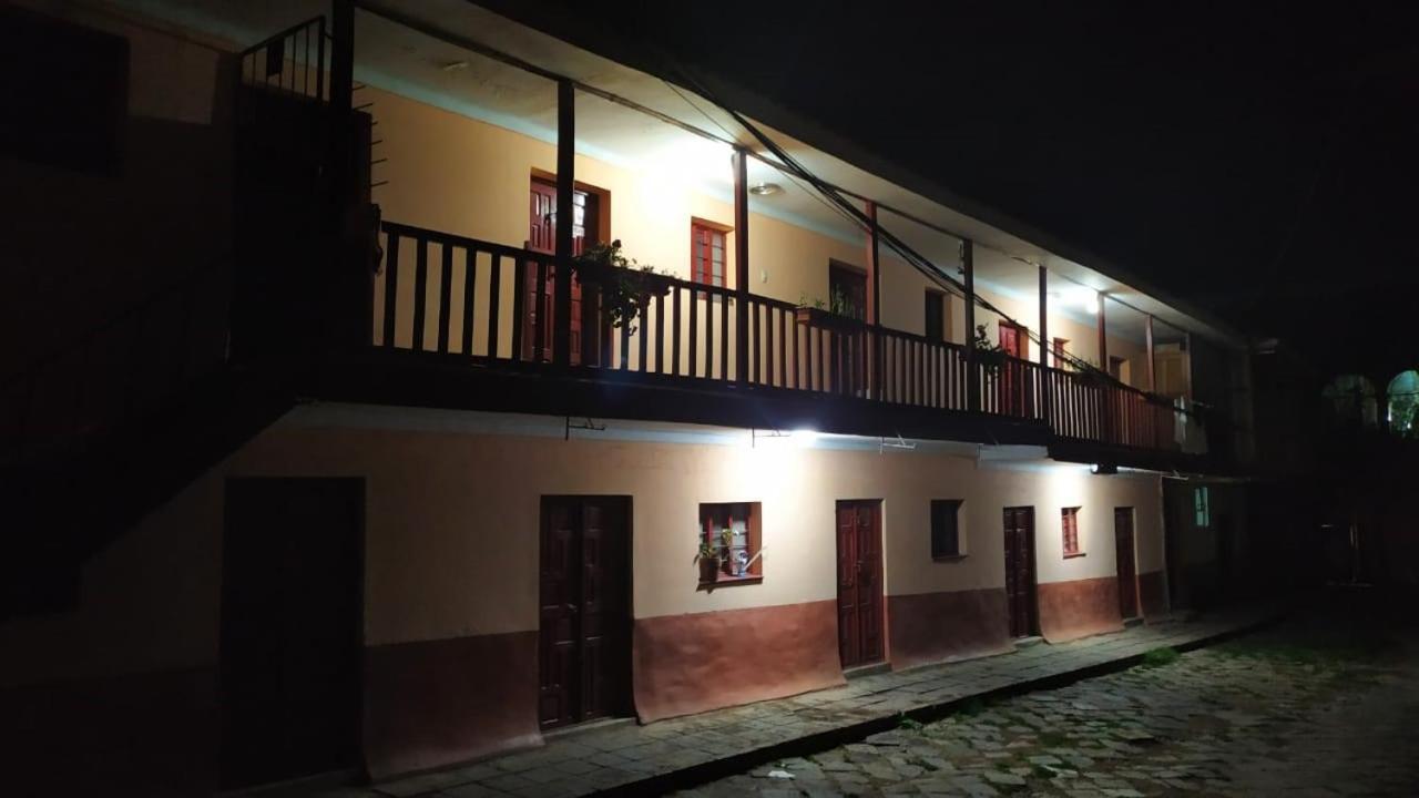 Anais y Nicolas Hostel Cusco Eksteriør billede